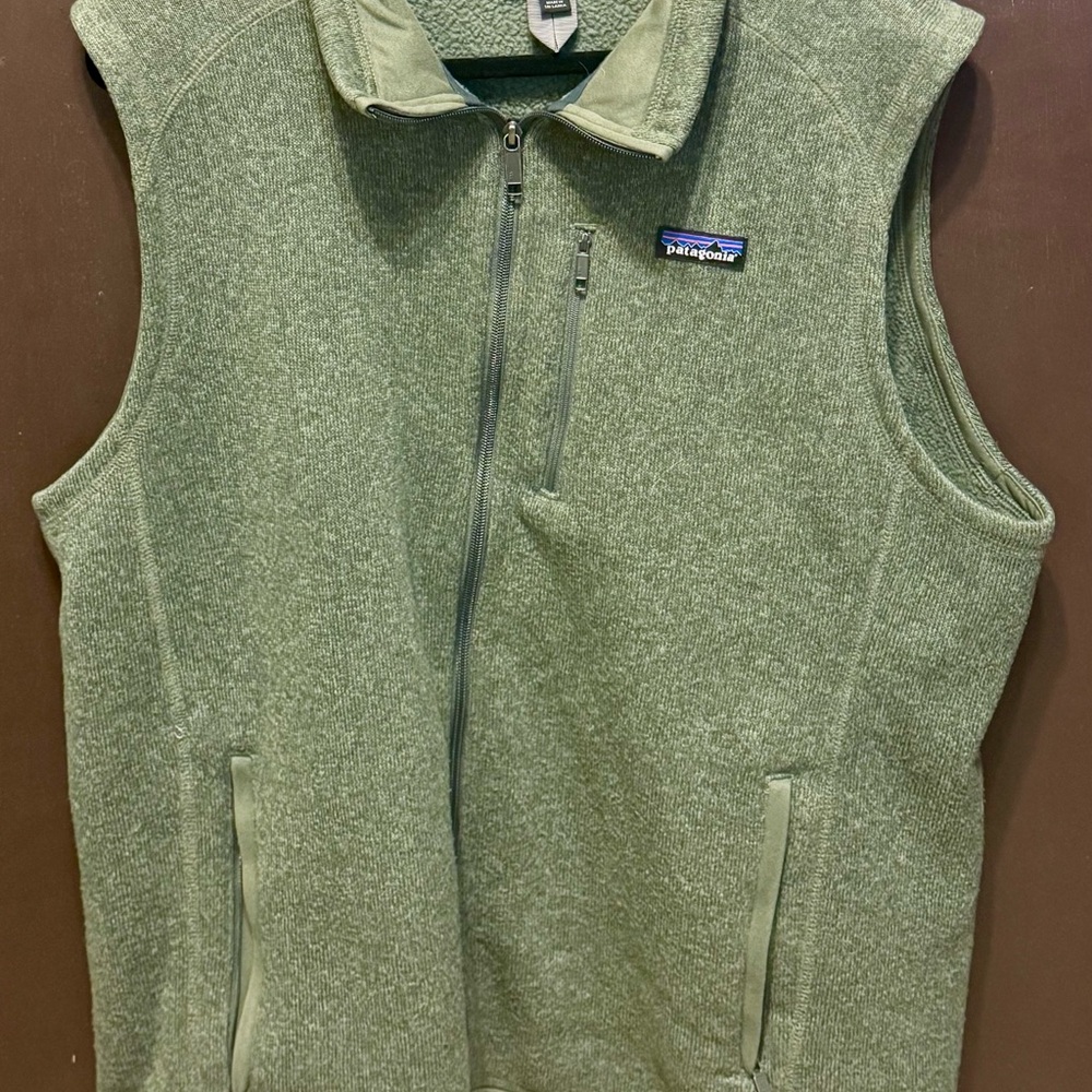 Patagonia Men's Olive Knit Vest